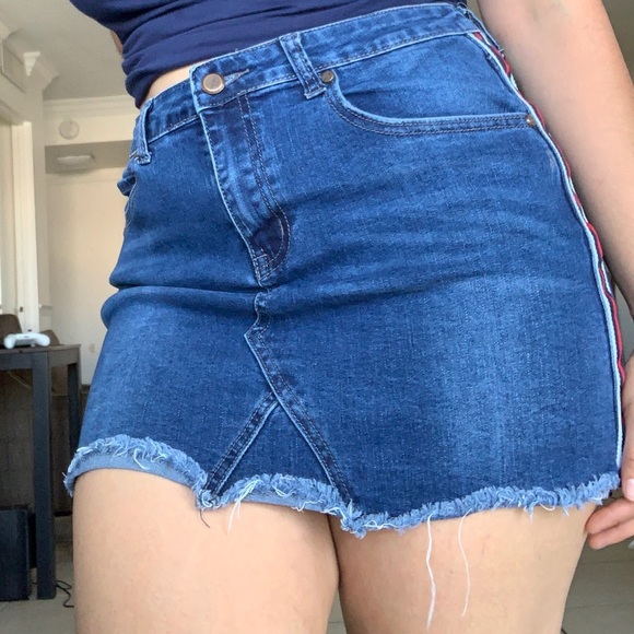 Jean skirt - Picture 2 of 5